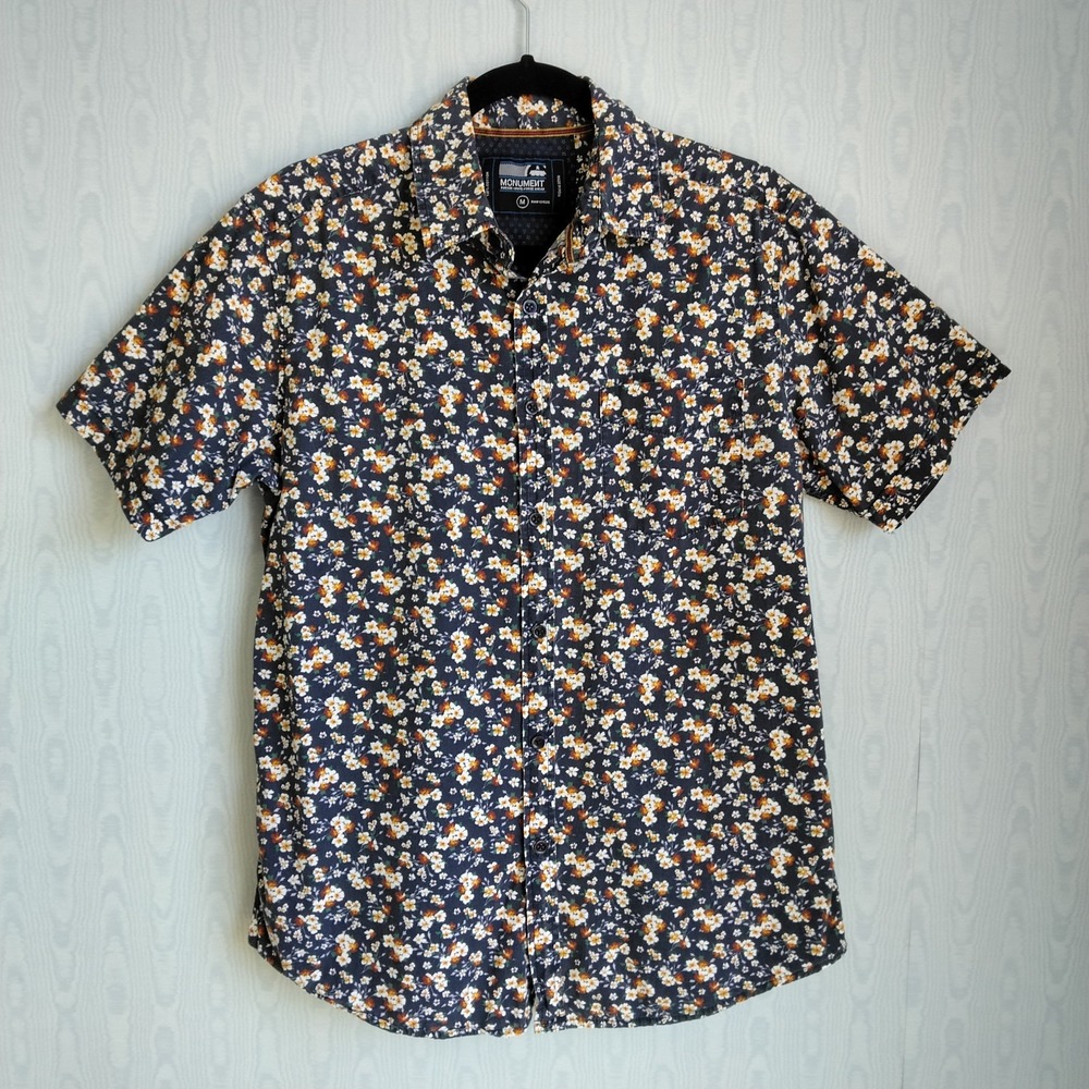 Monument Women's M Button Down Shirt 100% Cotton Floral‎ Gorpcore Cottage Poplin